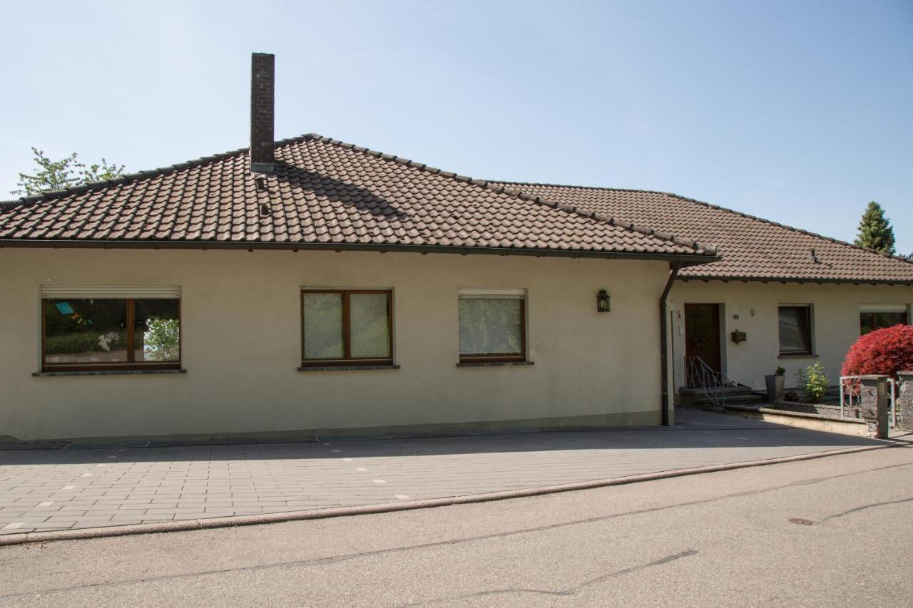 Ferienwohnung Am Kahlenberg - 灵斯海姆 外观 照片